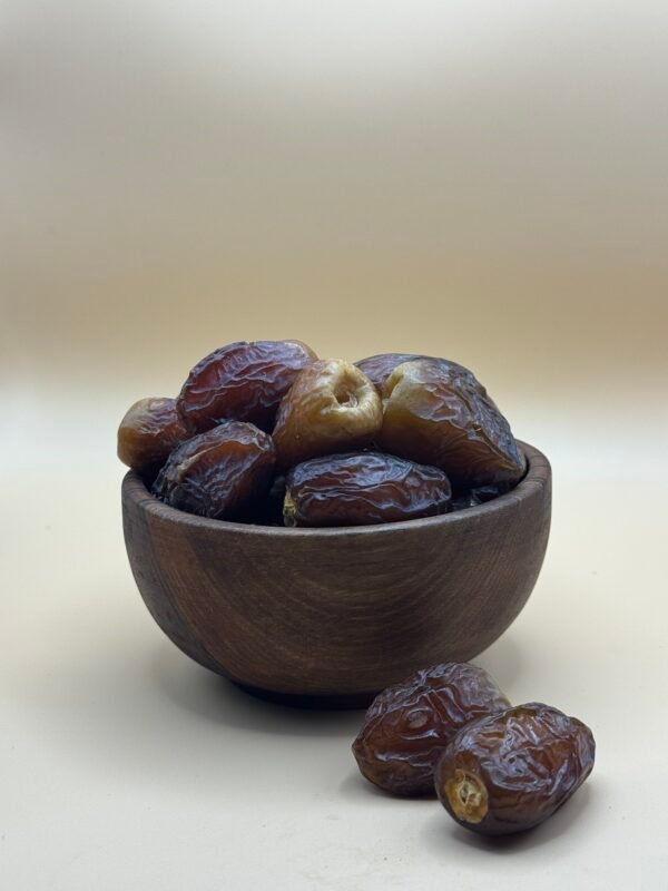 Dattes Boufeggous – تمر بوفقوس