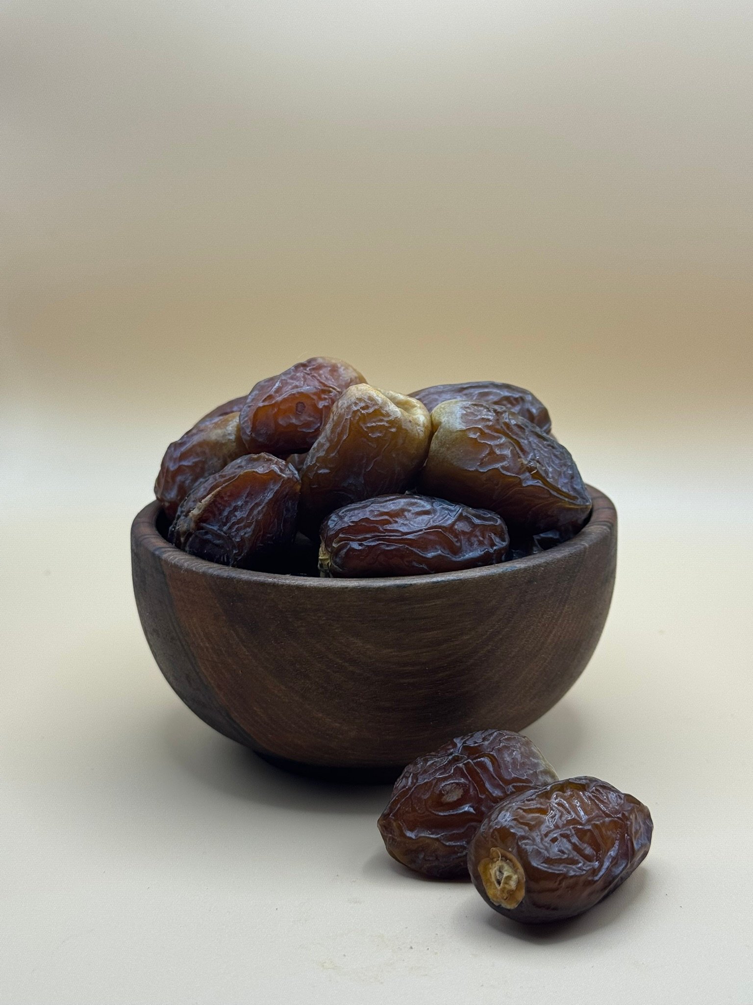 Dattes Boufeggous – تمر بوفقوس