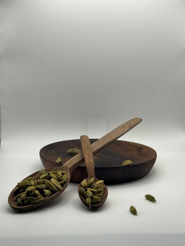 Cardamome – الحبهان (قعقلة) Cardamome – الحبهان (قعقلة)