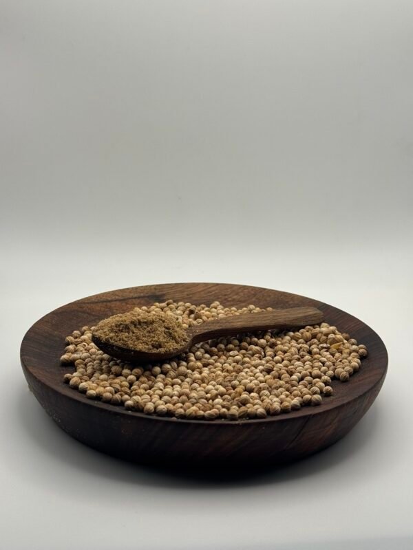 Grains de coriandre -حبوب الكزبرة (قزبر) Grains de coriandre -حبوب الكزبرة (قزبر)