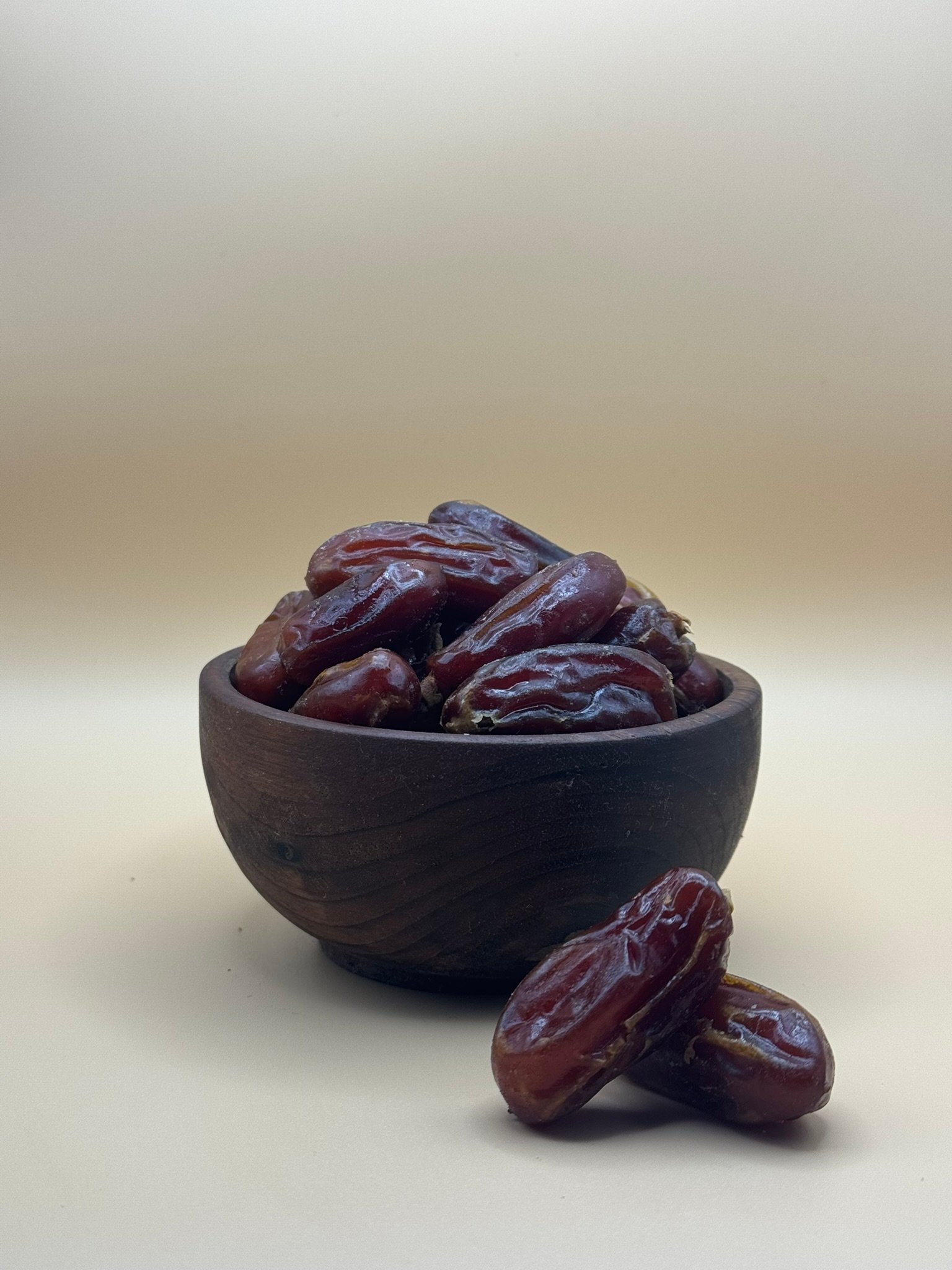 Dattes Mabroum – تمر المبروم